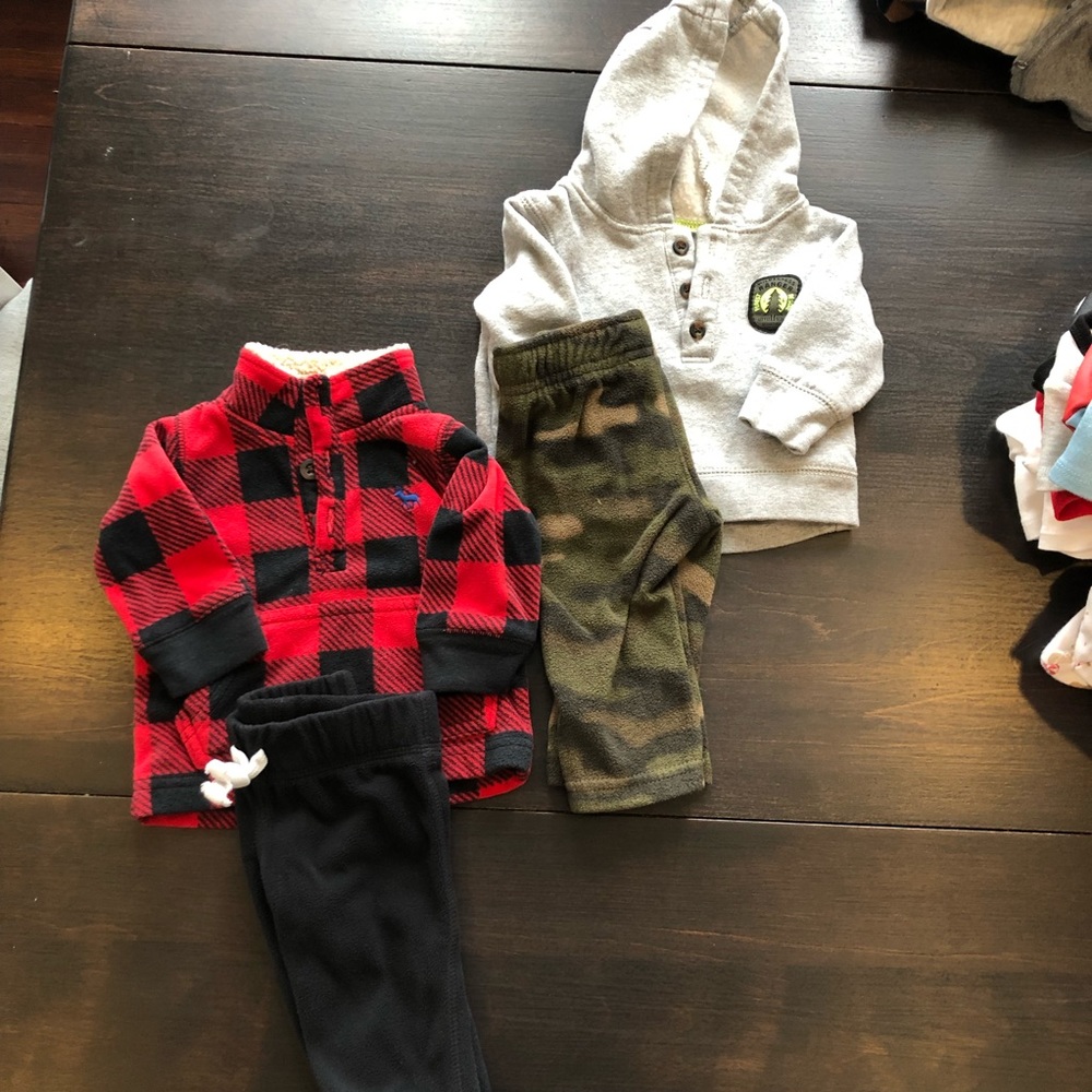 2 winter boy sets